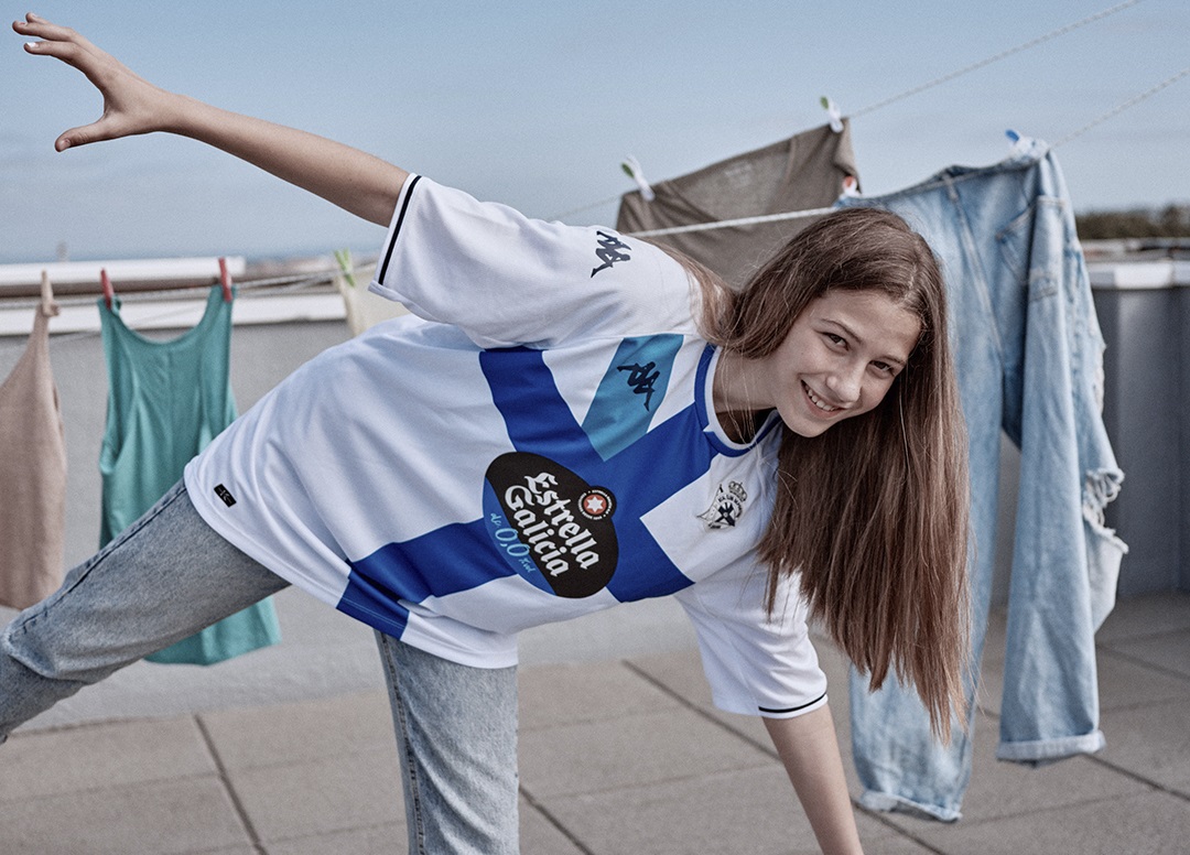 Terceira camisa do Deportivo La Coruña 2021-2022 Kappa