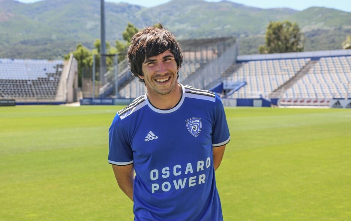 Camisas do SC Bastia 2021-2022 são reveladas pela Adidas