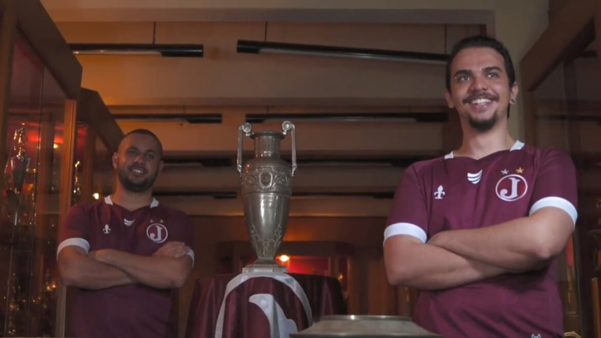 Camisa titular do CA Juventus 2022 Super Bolla a