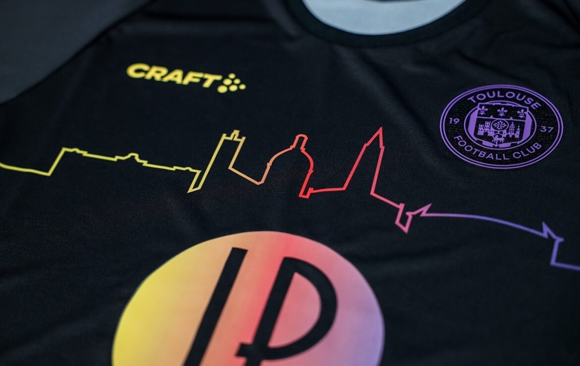 Camisa reserva do Toulouse FC 2022-2023 é lançada pela Craft