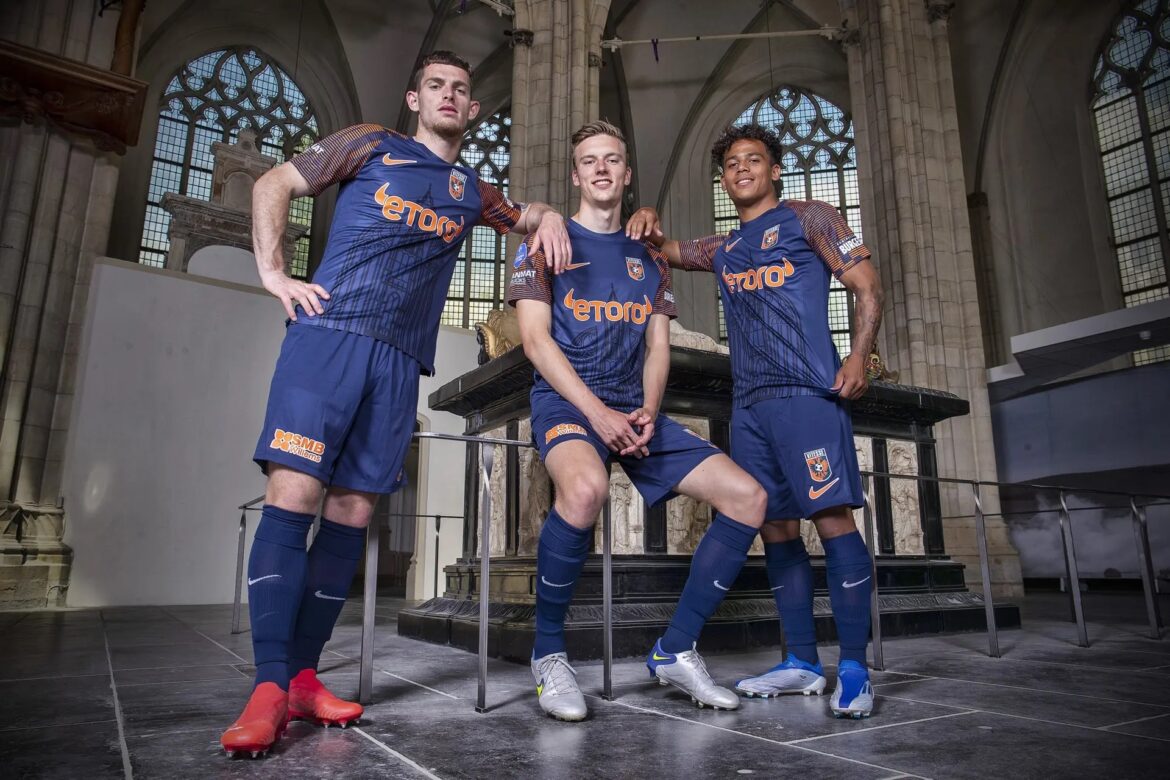 Camisa reserva do Vitesse 2022-2023 é revelada pela Nike