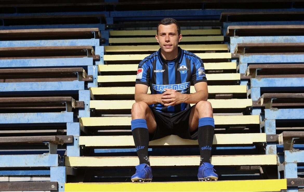 Camisas do SC Paderborn 2022-2023 são lançadas pela Saller (1) Camisas do SC Paderborn 2022-2023 são lançadas pela Saller