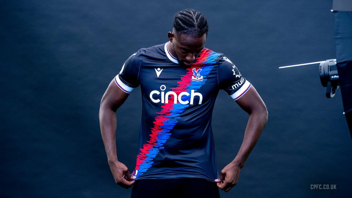 Terceira camisa do Crystal Palace 2022-2023 Macron