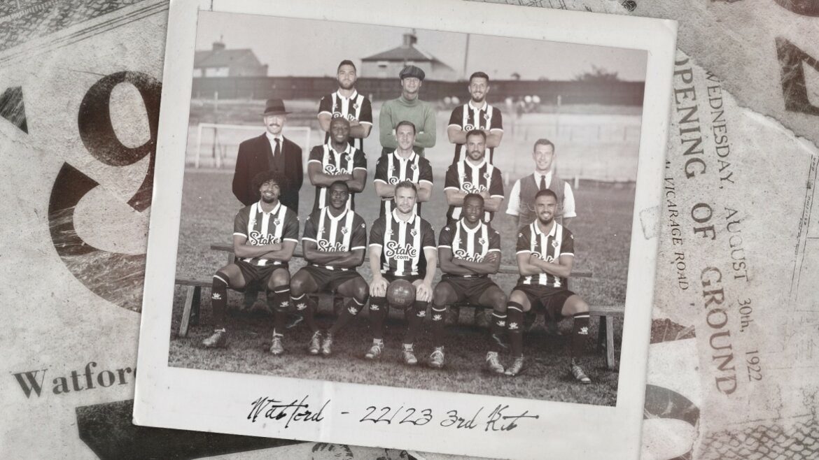 Terceira camisa do Watford FC 2022-2023 Kelme a