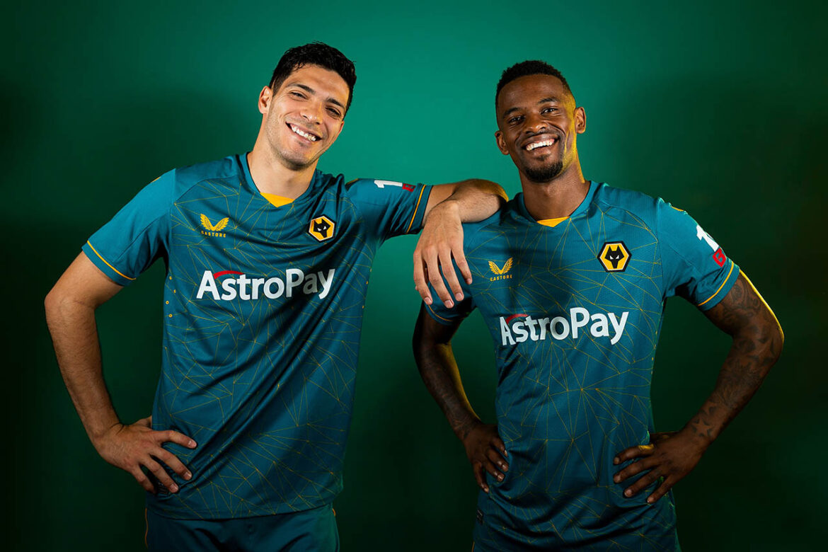 camisa reserva do Wolverhampton 2022-2023 Castore