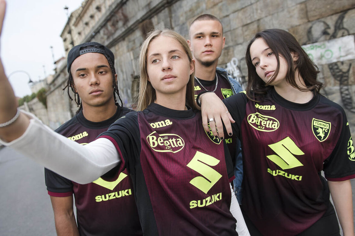 Terceira camisa do Torino 2022-2023 JOMA