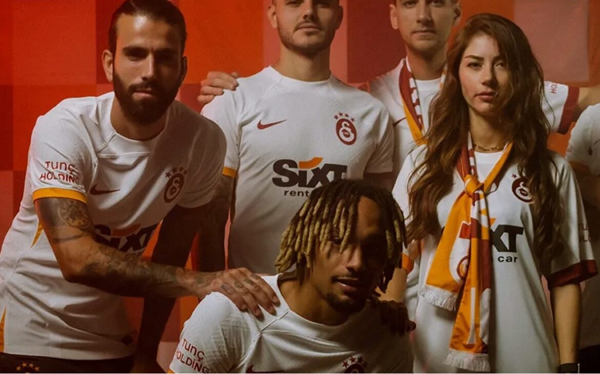 Nike lança terceira camisa do Galatasaray 2022-2023 (1) Nike lança terceira camisa do Galatasaray 2022-2023