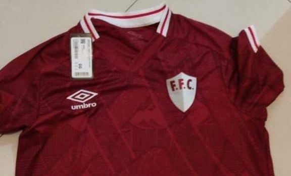 Terceira camisa do Fluminense 2022-2023 tem imagem vazada