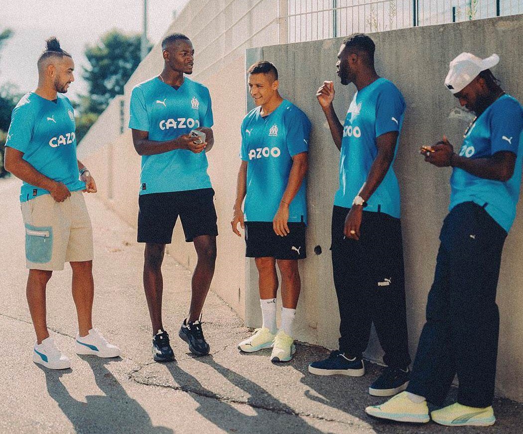Terceira camisa do Olympique de Marseille 2022-2023 é lançada pela PUMA