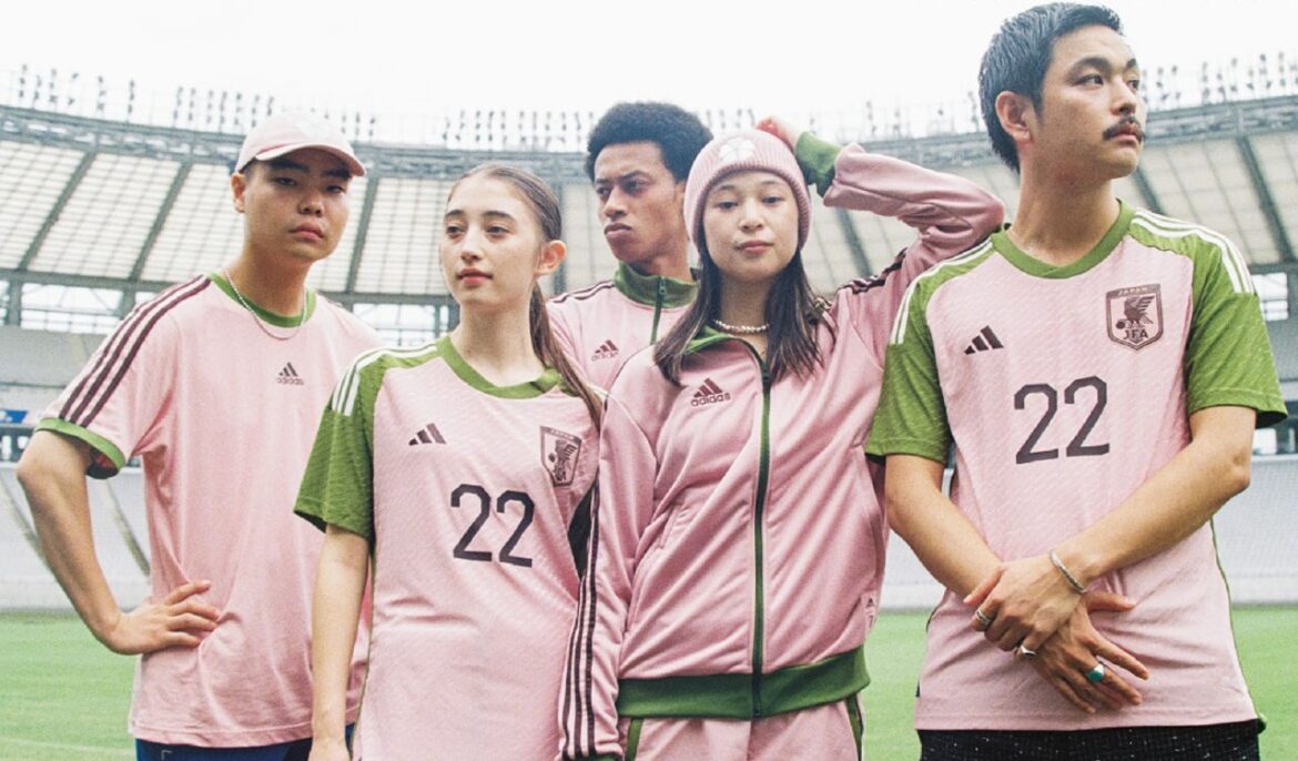 Japão e Adidas lançam camisa especial em parceria com Nigo