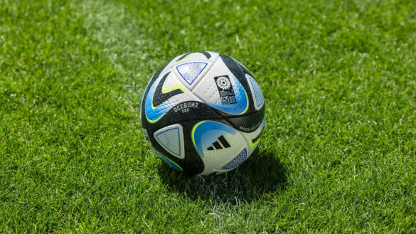 OCEAUNZ, bola da Copa do Mundo Feminina 2023 é revelada pela Adidas