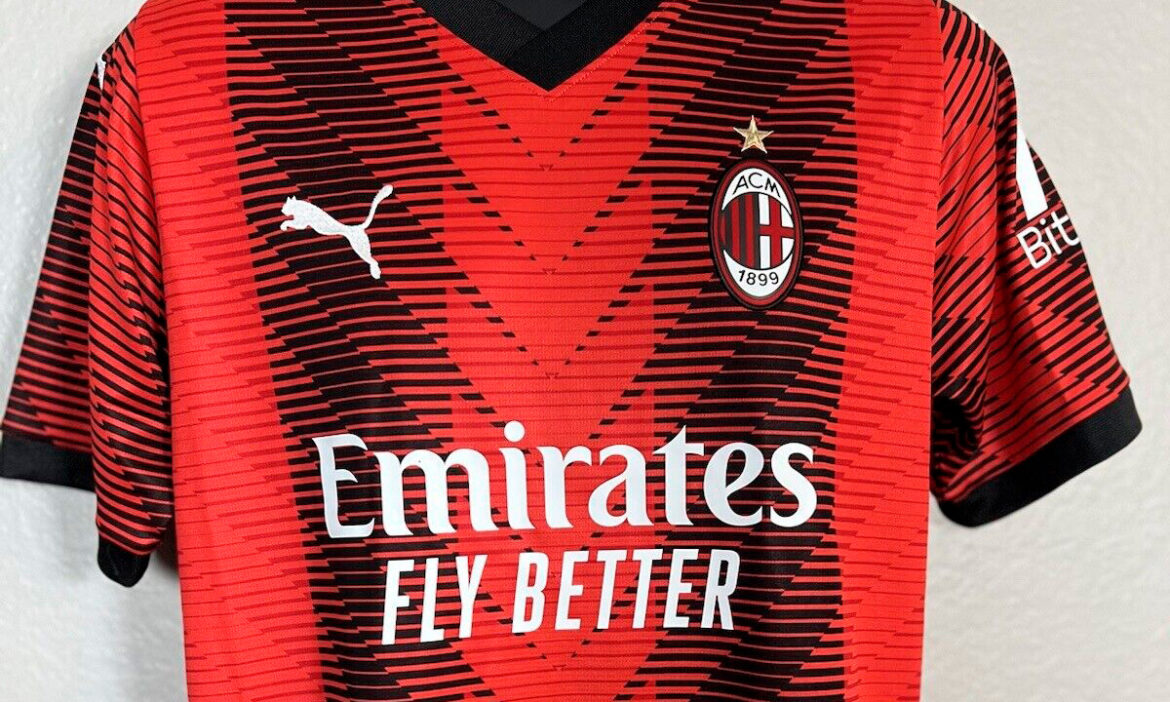 Camisa do AC Milan 2023-2024 PUMA Home kiT