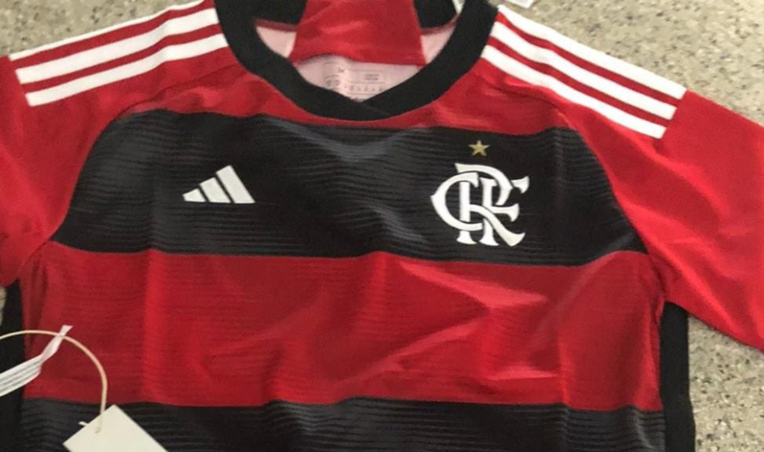 Camisa nova do Flamengo vaza na web; estreia será no Mundial de Clubes