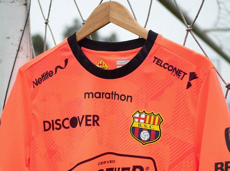 Camisa reserva do Barcelona SC 2023 é lançada pela Marathon