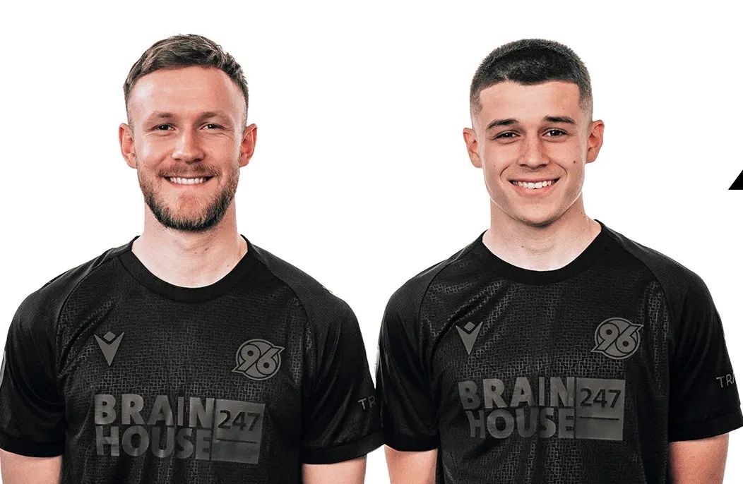 Hannover 96 lança nova camisa blackout para 2023