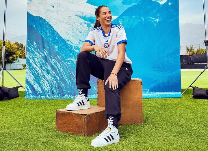 Camisa reserva do Chile Feminino 2023 Adidas