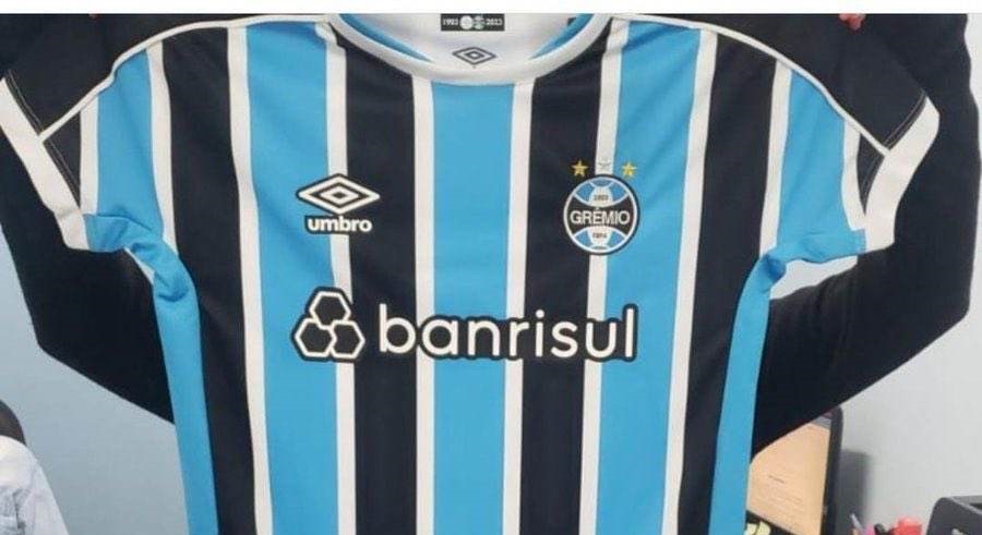 Camisa titular do Grêmio 2023-2024 tem imagens vazadas