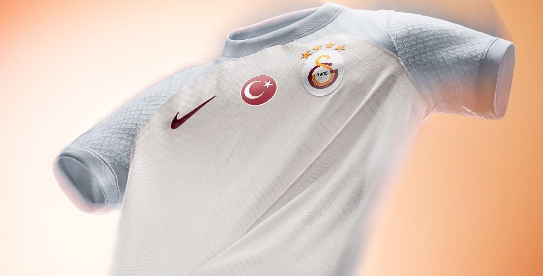 Camisa reserva do Galatasaray 2023-2024 é lançada pela Nike (7) Camisa reserva do Galatasaray 2023-2024 é lançada pela Nike