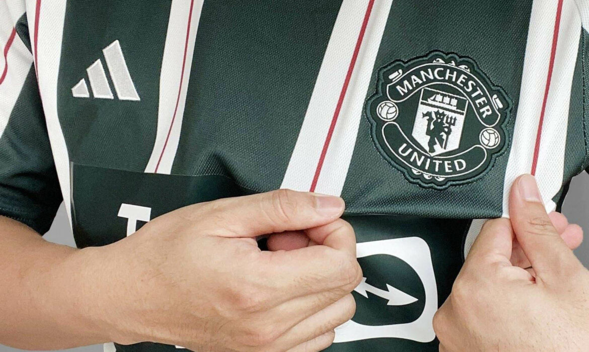 Camisa reserva do Manchester United 2023-2024 Adidas a Camisa reserva do Manchester United 2023-2024 Adidas a