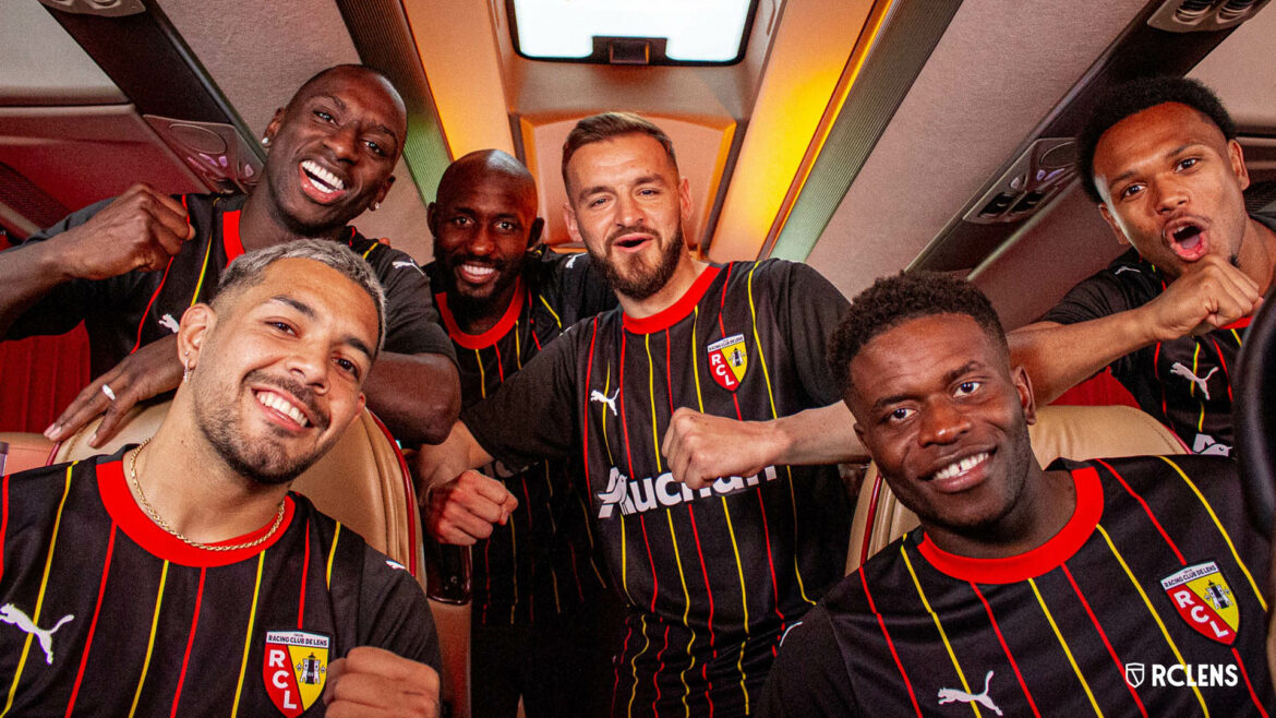 Camisa reserva do RC Lens 2023-2024 PUMA a