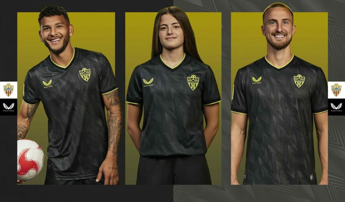 Camisa reserva do Almería 2023-2024 Castore a