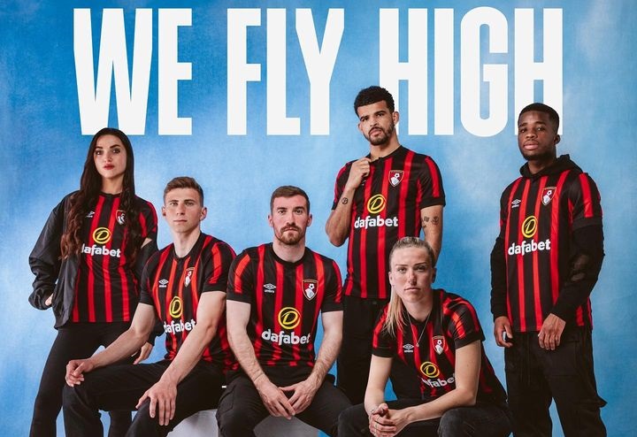 Camisa titular do AFC Bournemouth 2023-2024 é revelada pela Umbro