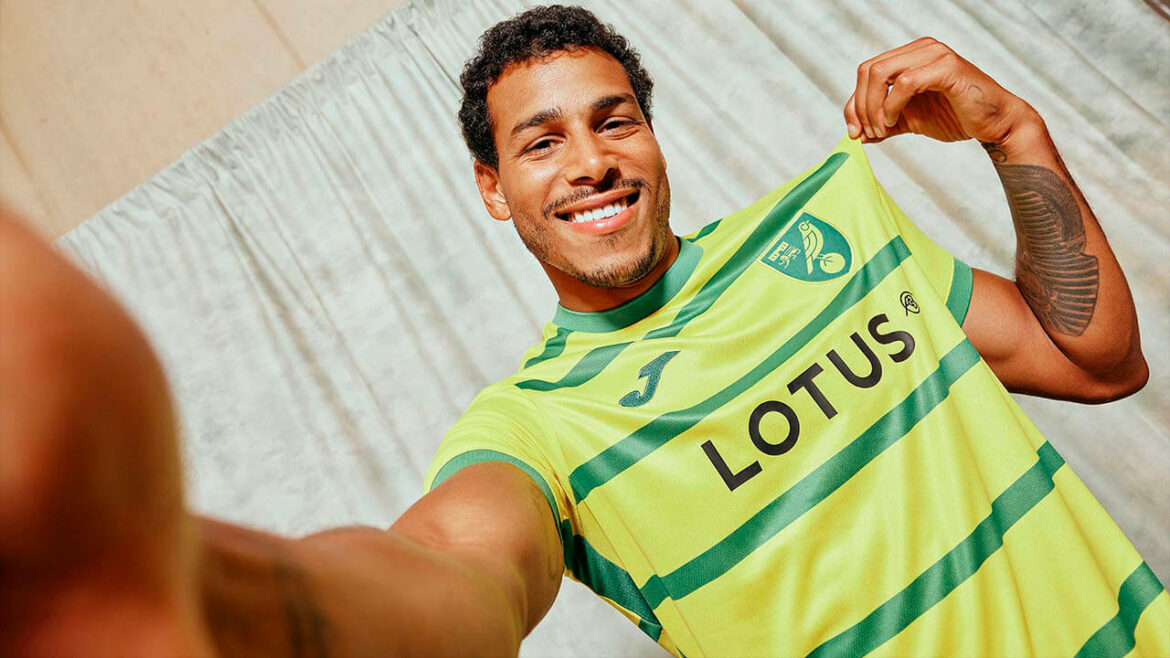 Camisa titular do Norwich City 2023-2024 JOMA a