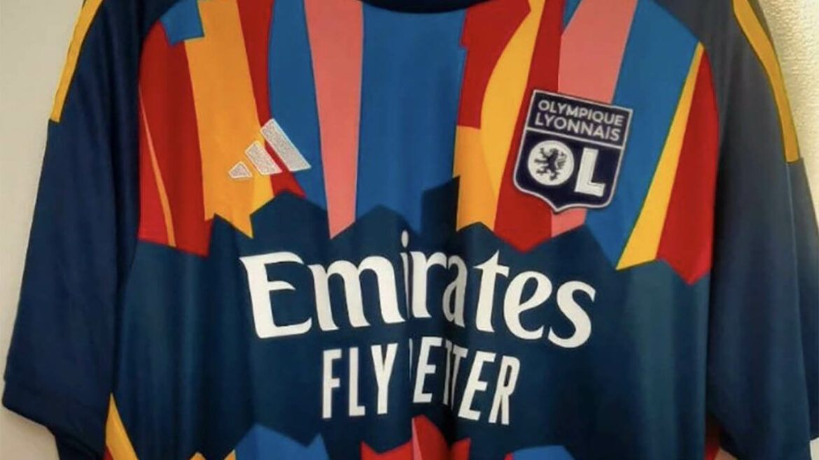 Terceira camisa do Olympique Lyon 2023-2024 Adidas a