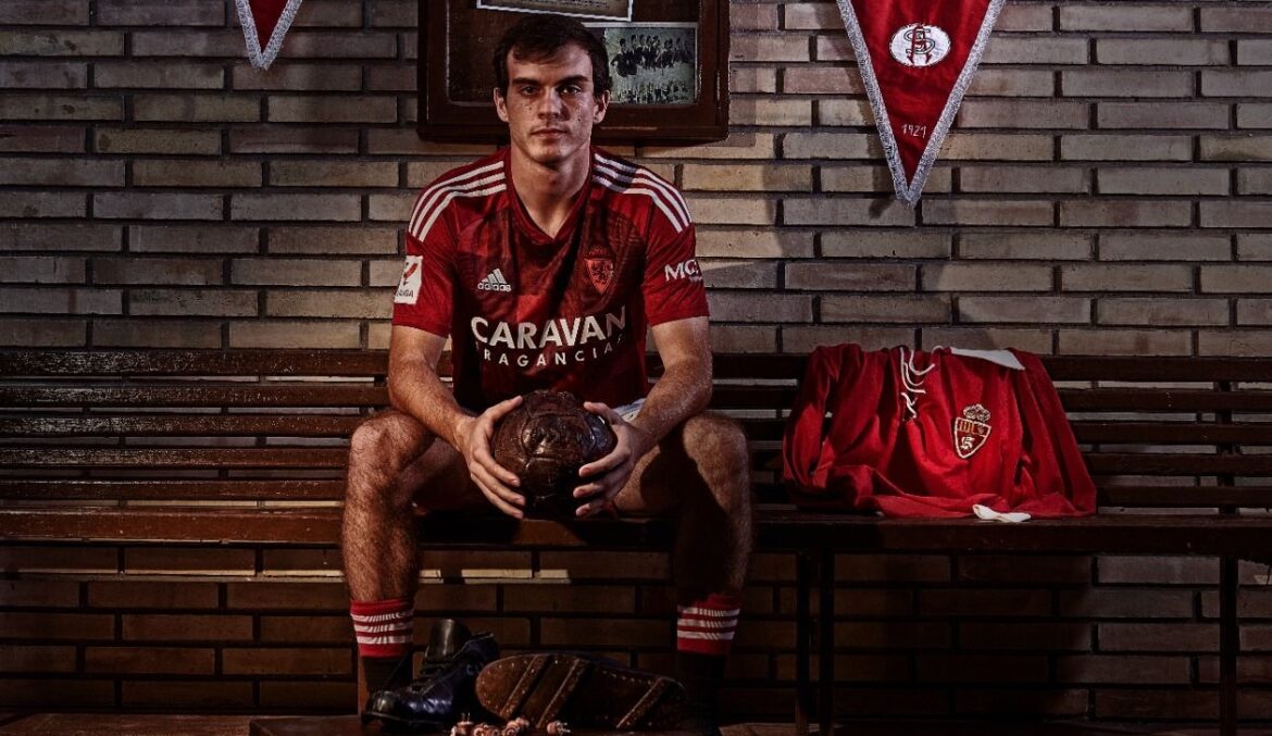 Camisa Tomate do Real Zaragoza 2023 é lançada pela Adidas