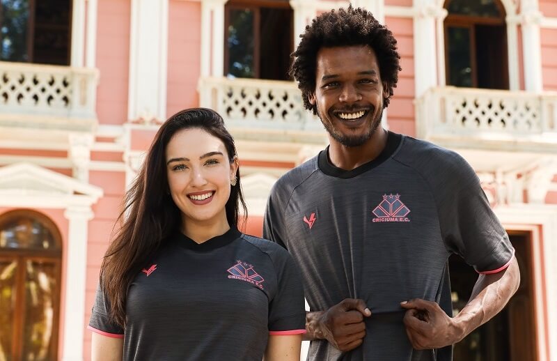 Criciúma lança camisa Outubro Rosa 2023