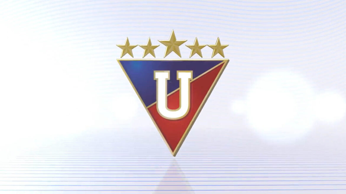 LDU escudo cinco estrelas