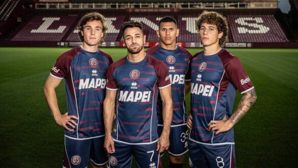 Terceira camisa do Club Lanus 2023-2024 Erreà