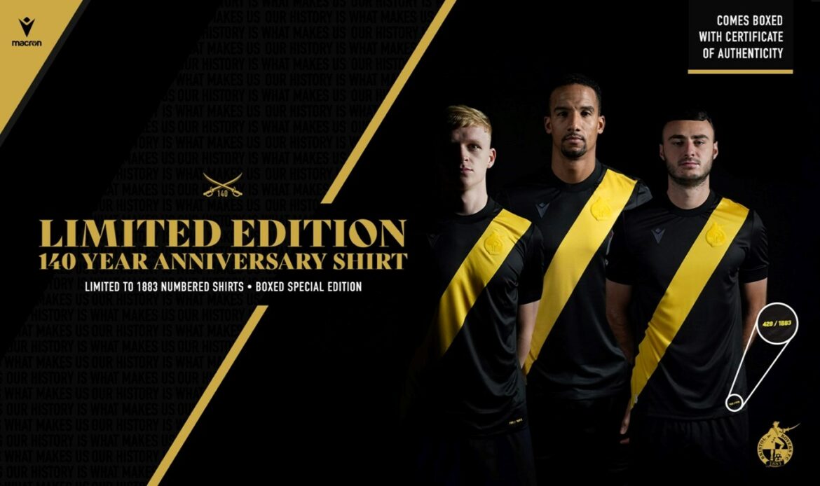 Bristol Rovers lança camisa de 140 anos