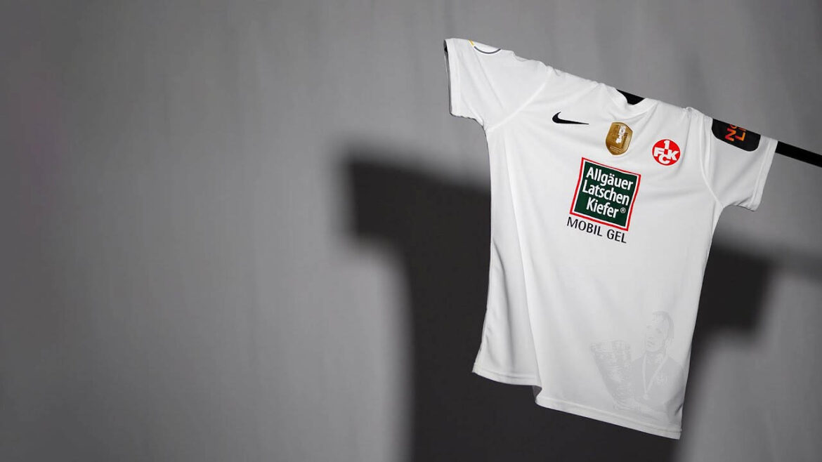 Kaiserslautern lança camisa para a final da DFB Pokal Kaiserslautern lança camisa para a final da DFB Pokal