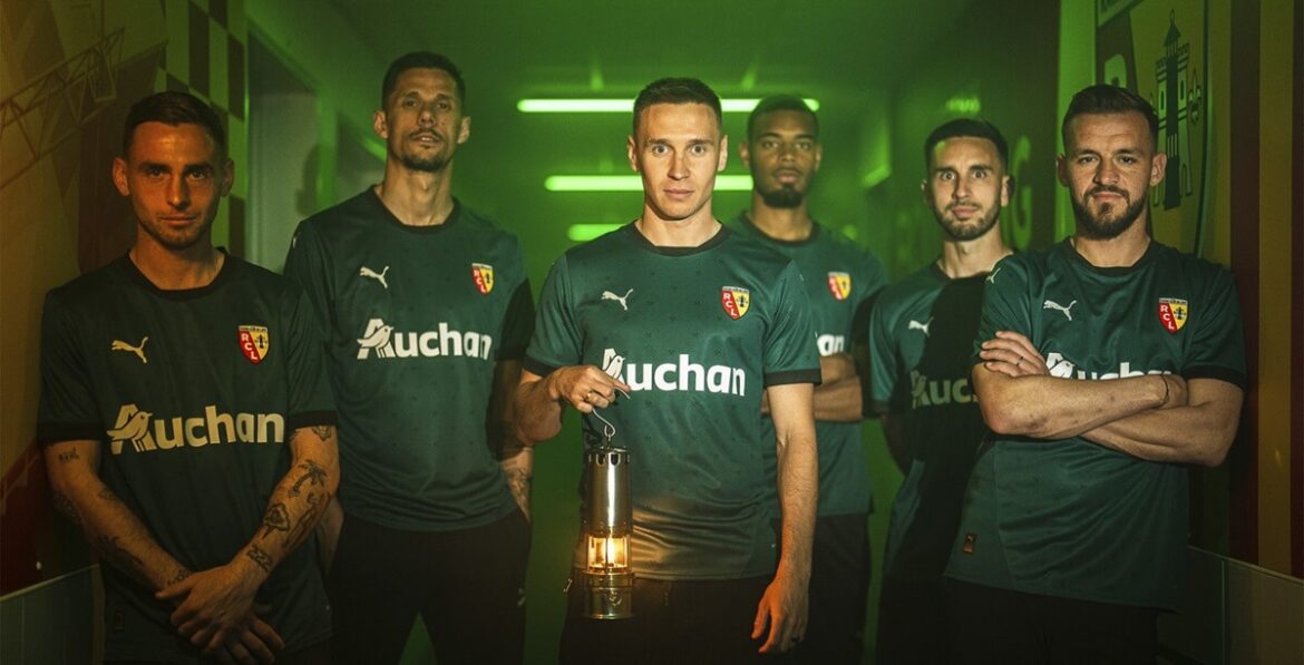 PUMA lança nova camisa reserva do RC Lens 2024-2025