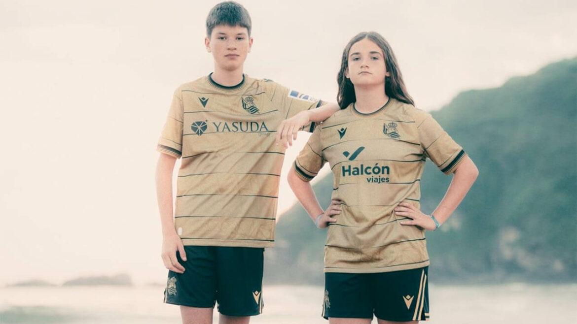 Camisa reserva da Real Sociedad 2024-2025 Macron