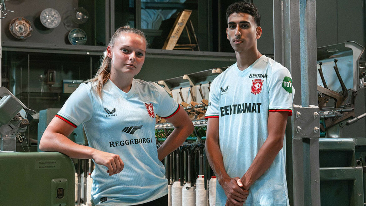 Camisa reserva do FC Twente 2024-2025 Castore