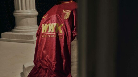 Terceira camisa do FC Augsburg 2024-2025 é lançada pela Mizuno