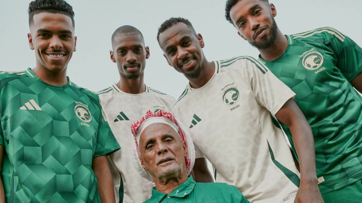 Camisas da Arabia Saudita 2024-2025 Adidas