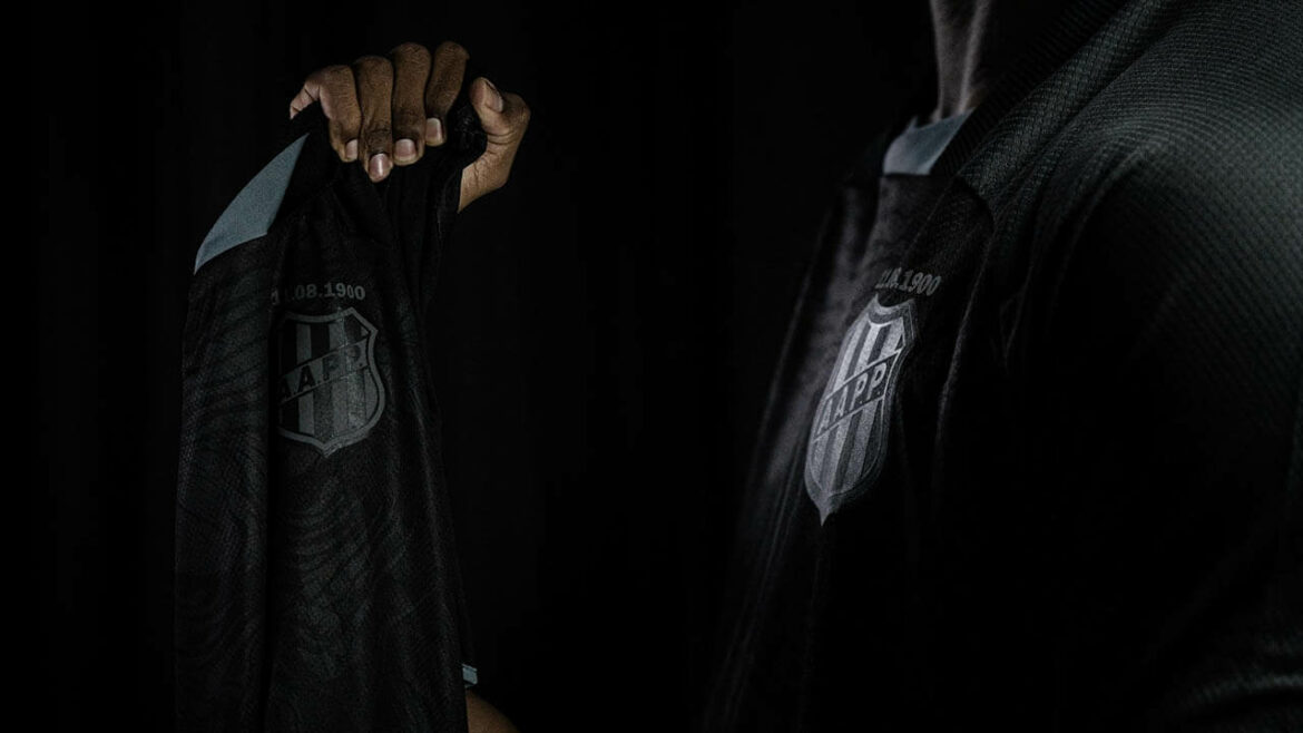 Camisa da Consciência Negra 2024 da Ponte Preta Diadora a