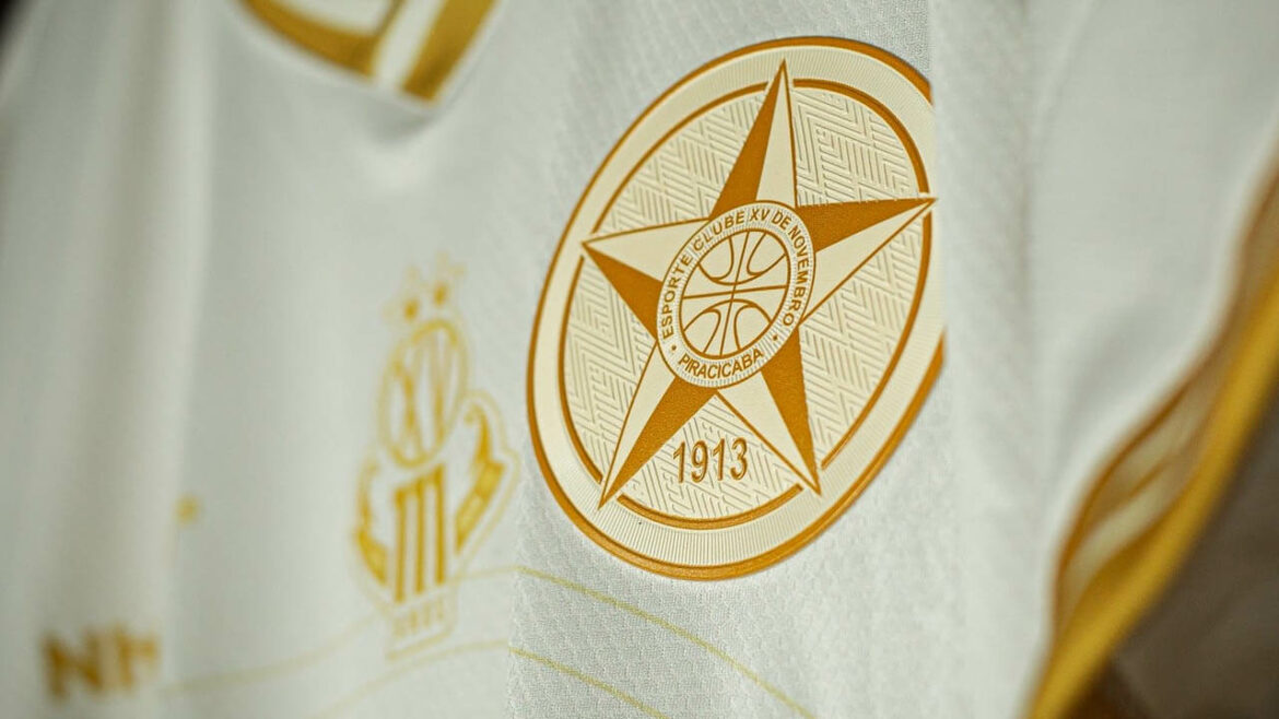 Camisa dos 111 anos do XV de Piracicaba