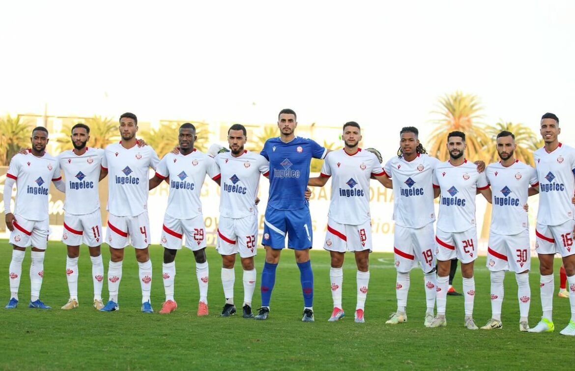 Camisa reserva do Wydad Casablanca 2024-2025 é revelada pela Macron
