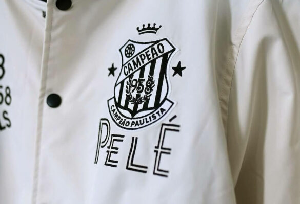 Roots of Fight lança jaqueta em homenagem a Pelé