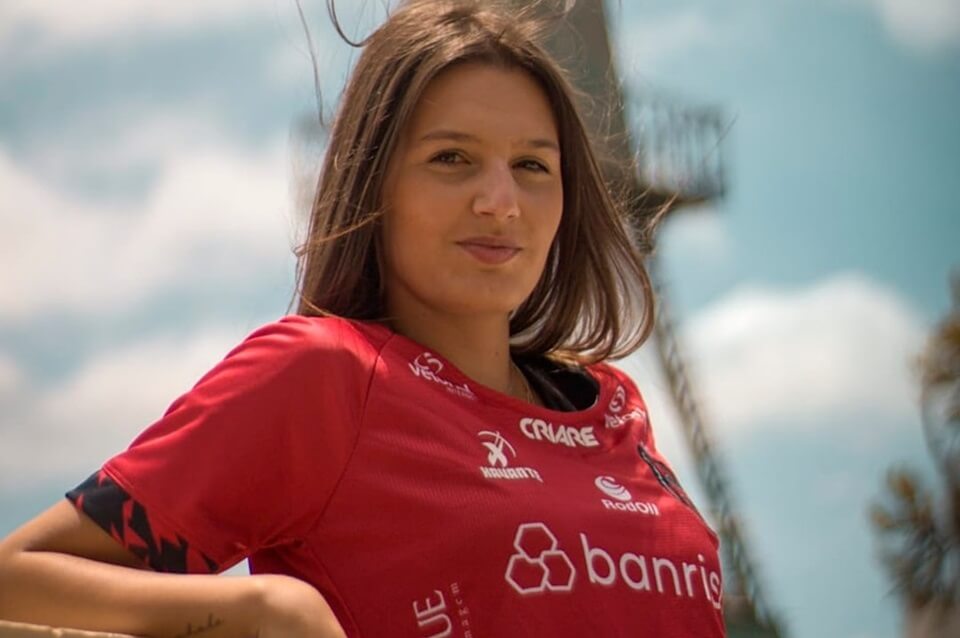 Camisas do Brasil de Pelotas 2025 são lançadas pela Xavante