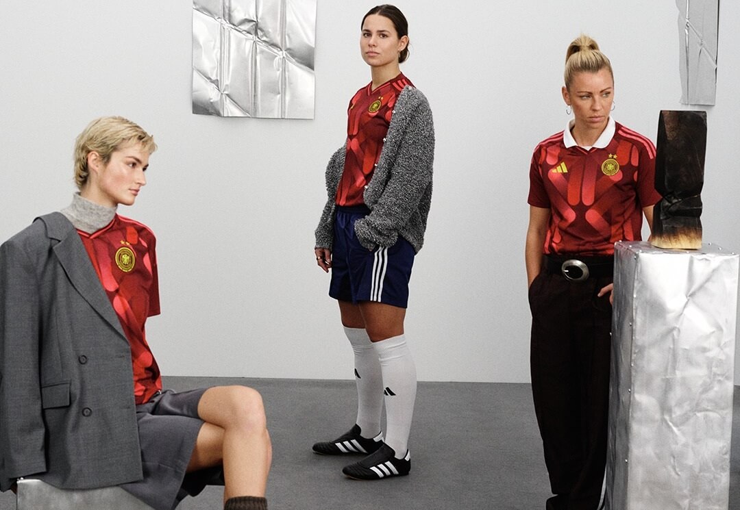 Adidas lança camisa reserva da Alemanha para a Euro Feminina 2025