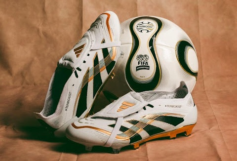 adidas lança coleção Teamgeist 2025