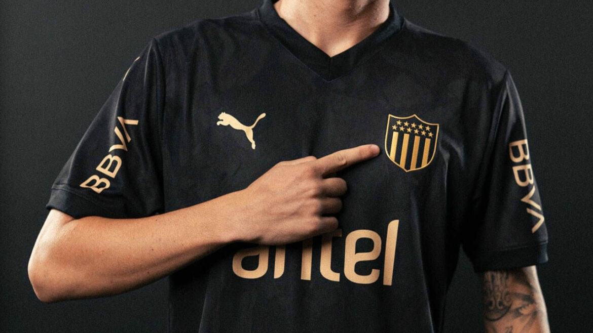 camisa reserva do Penarol 2025 PUMA