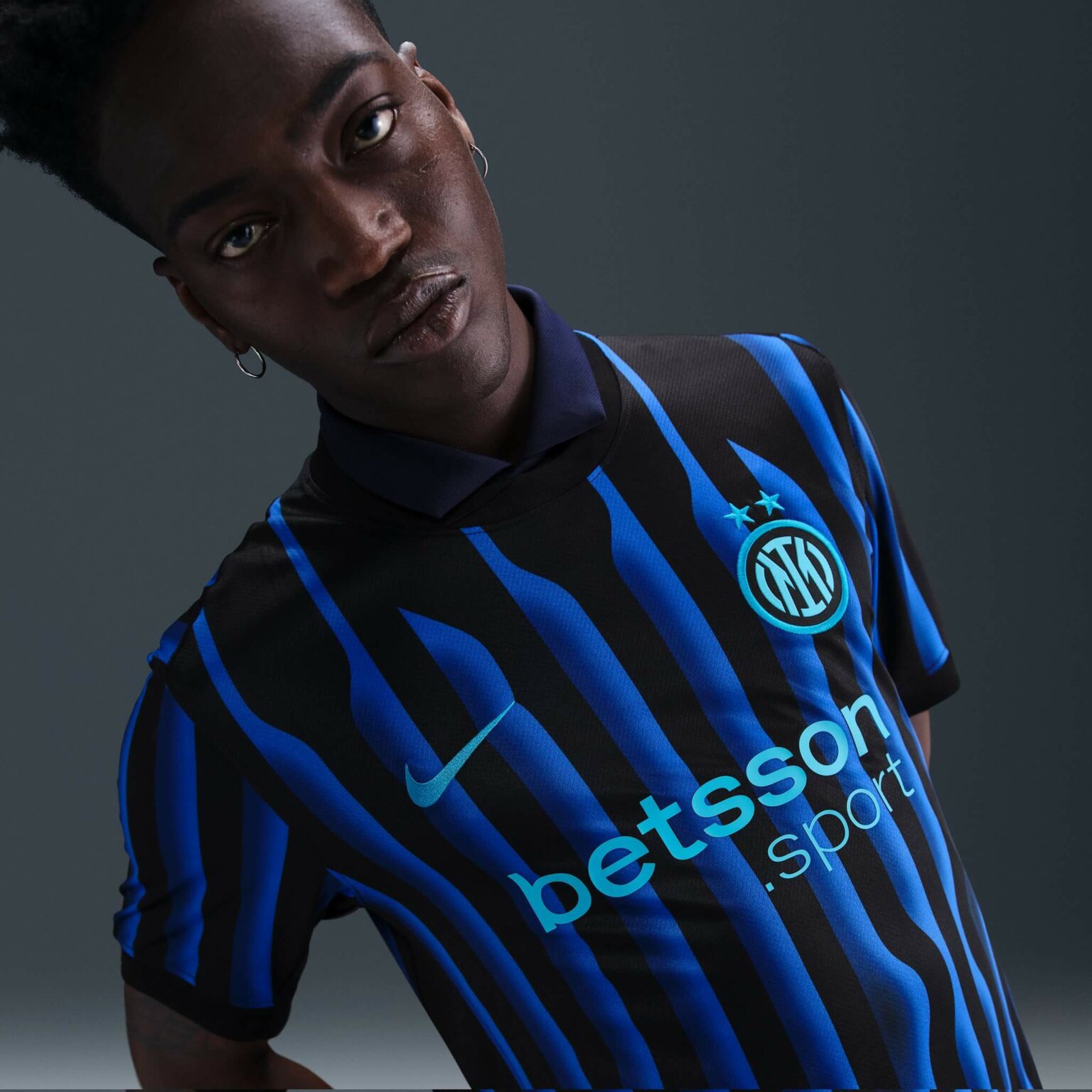 camisas-da-inter-de-mil-o-2025-2026-vazam-mantos-do-futebol