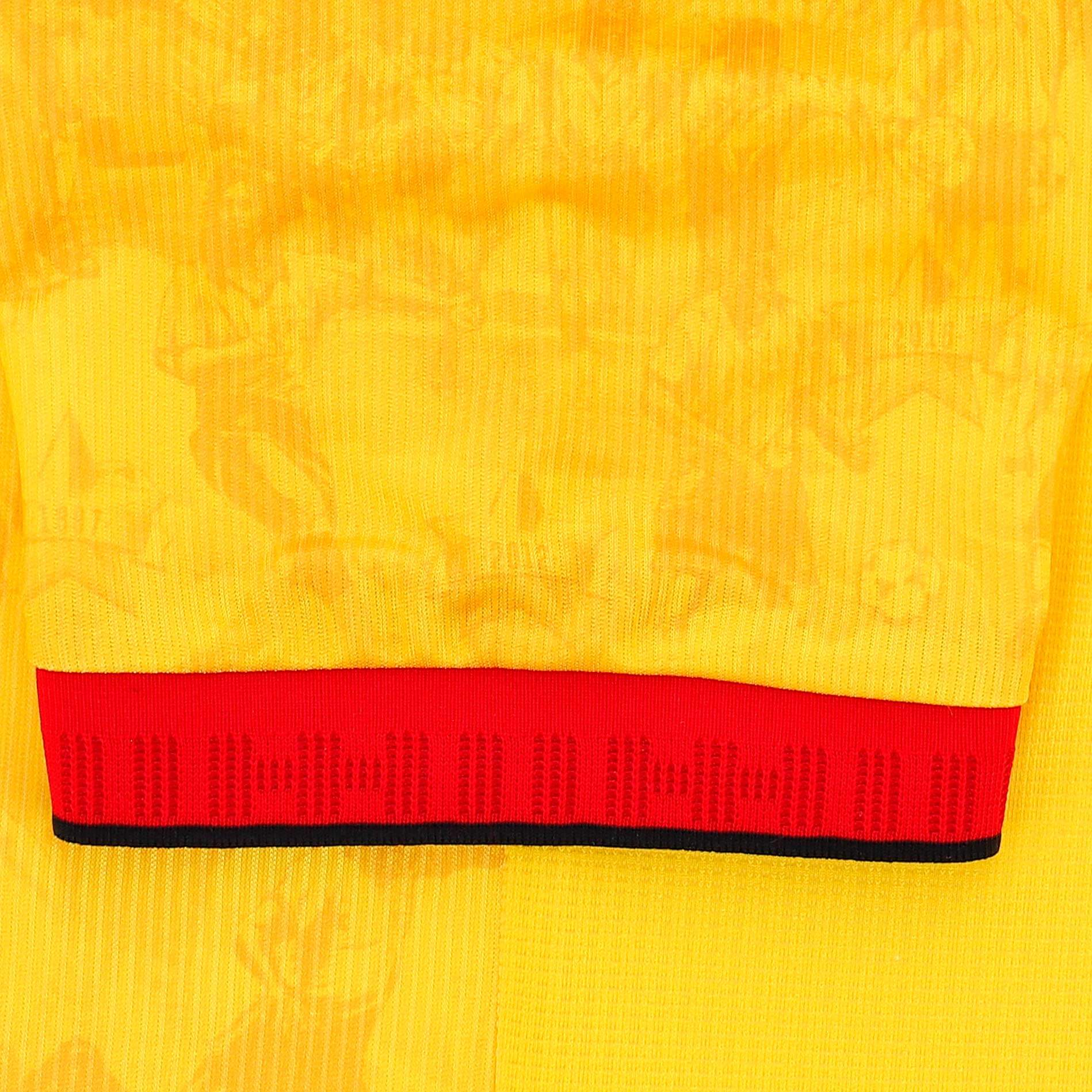 Camisas do centenário do Barcelona SC 2025 são lançadas pela Marathon