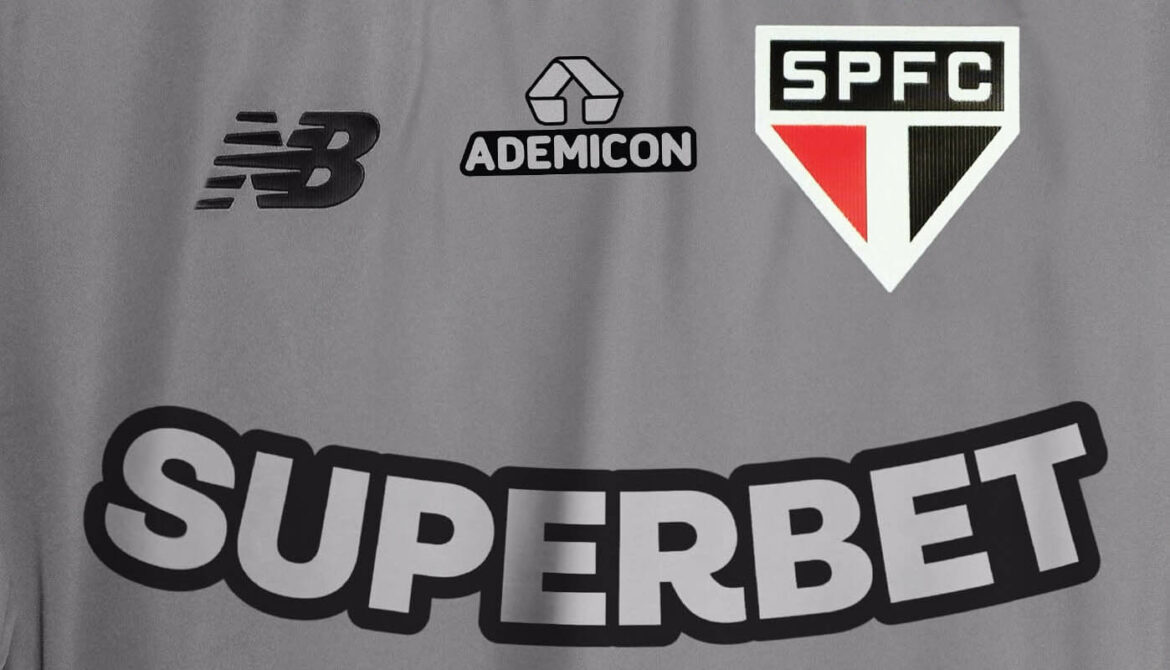 Camisa Grey Days do São Paulo FC 2025 New Balance a Camisa Grey Days do São Paulo FC 2025 New Balance